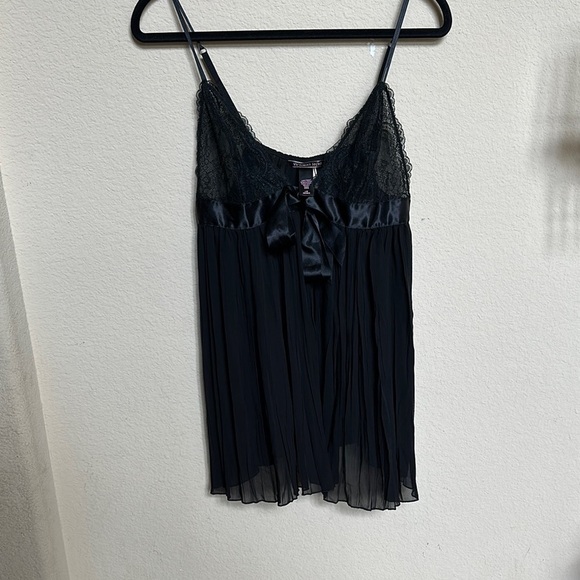 Victoria's Secret Black Chemise with Spaghetti Straps and Sheer Skirt - Picture 1 of 7